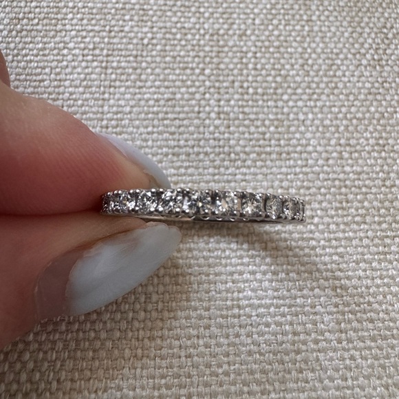 Genuine ✅ 14k WG 1.40 ctw Full French Pave Diamond Eternity Ring Size 9✨ - Picture 9 of 17